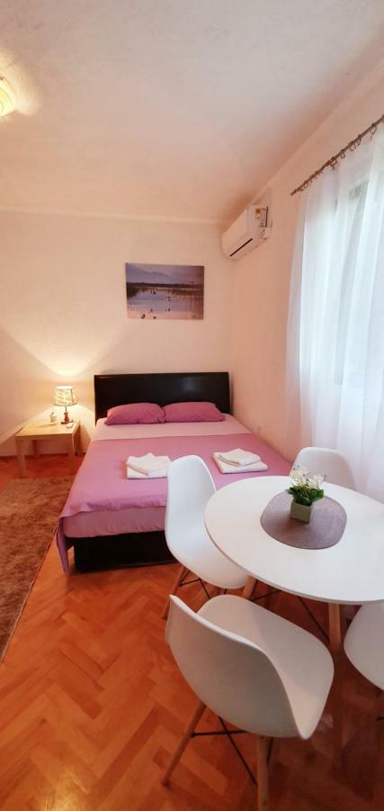 Apartments Four Countesses Virpazar Esterno foto